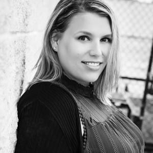 Meet your Posher, Julie